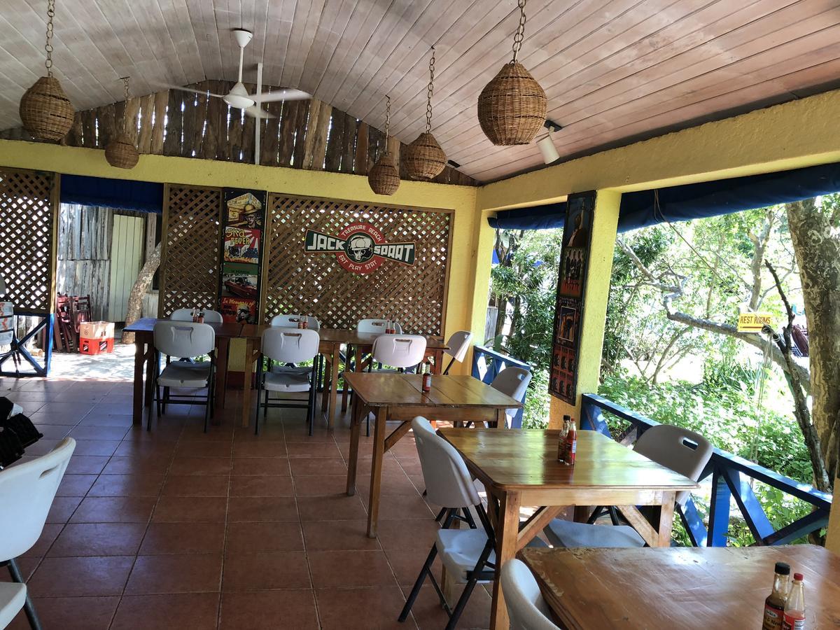 Brytan Villa Treasure Beach Extérieur photo